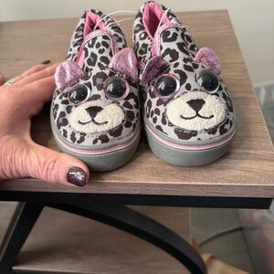 Jump Leopard Print Kids Slippers - Pink and Black